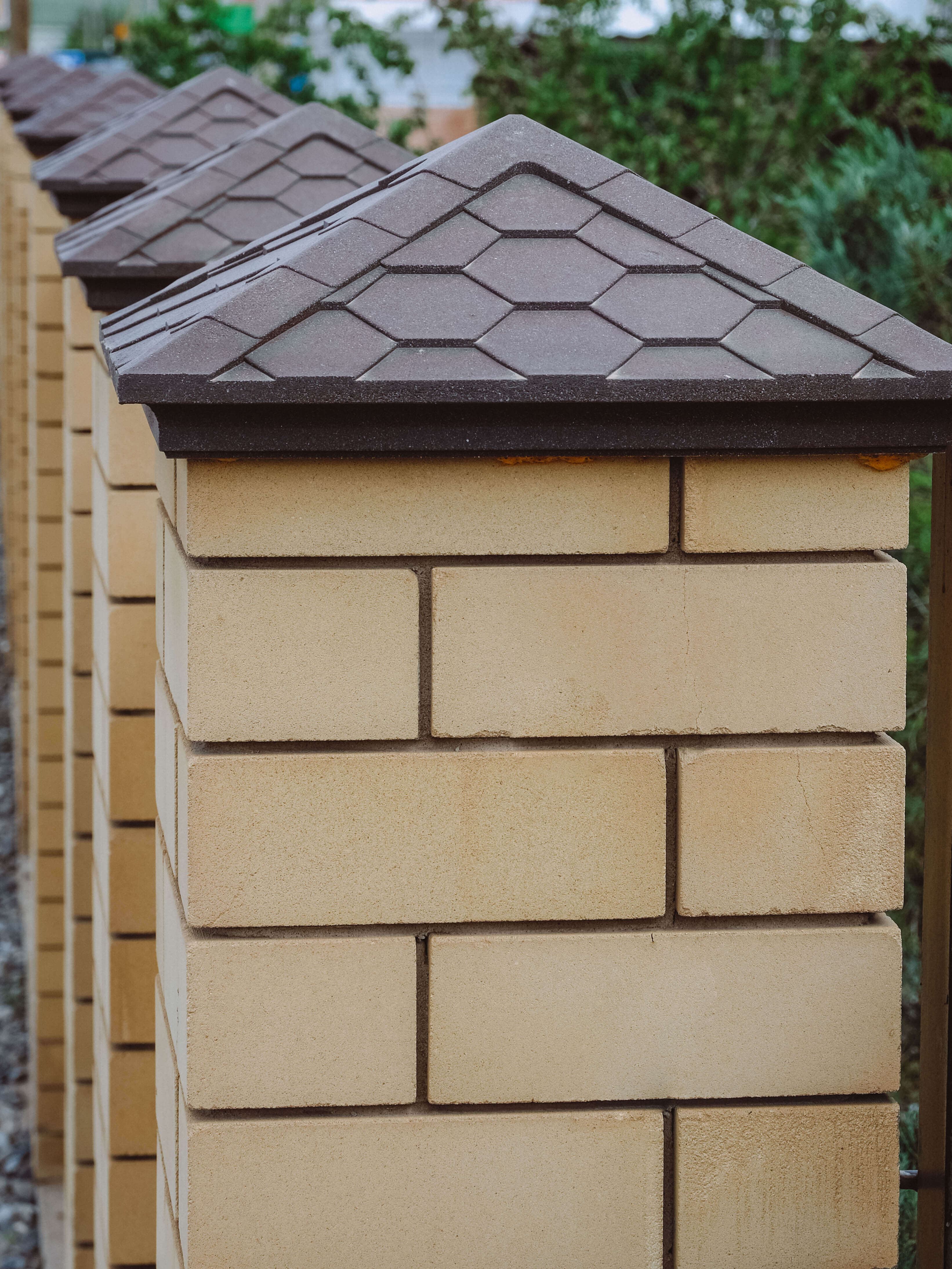 Колпак Zking Эверест Коричневый на столб 1.5х1.5 кирпича (390х390мм) в Мытищах фото